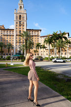 Buzo cuello tortuga largo