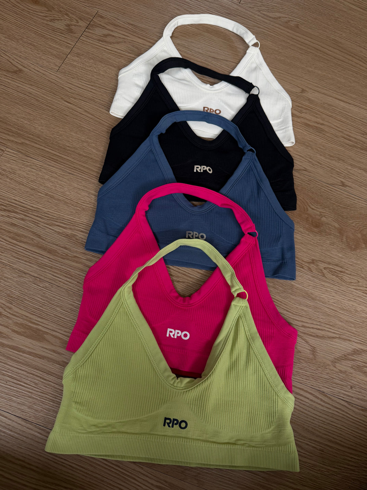 Top Naira Essencial