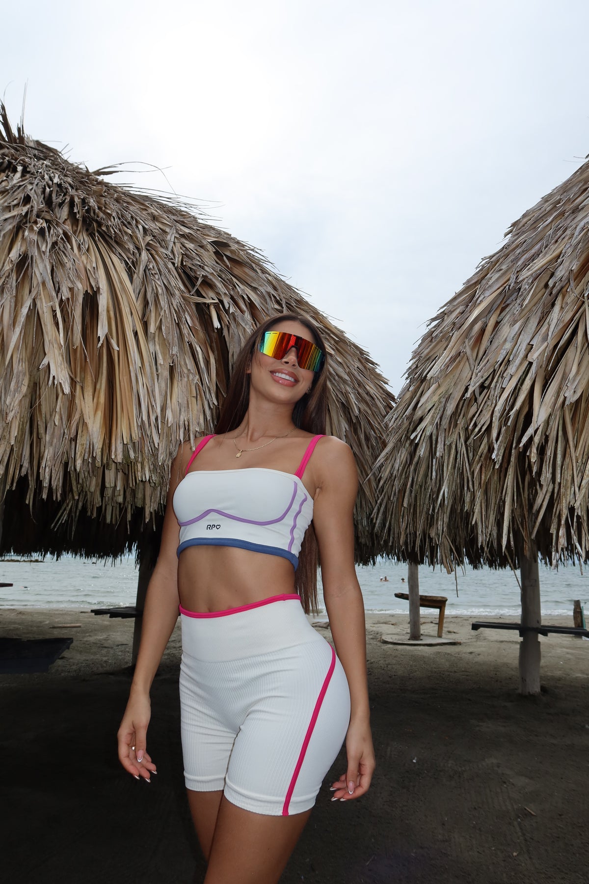Set Amér Glow